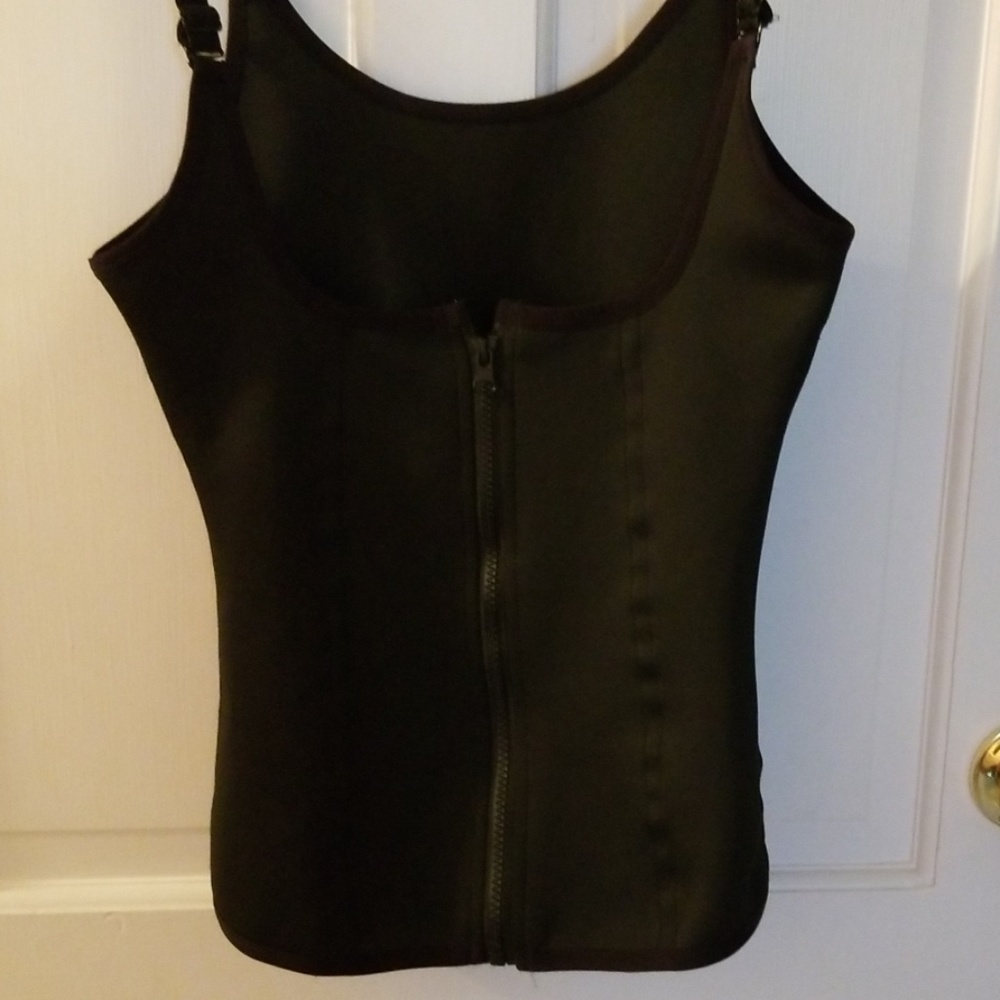 Waist trainer